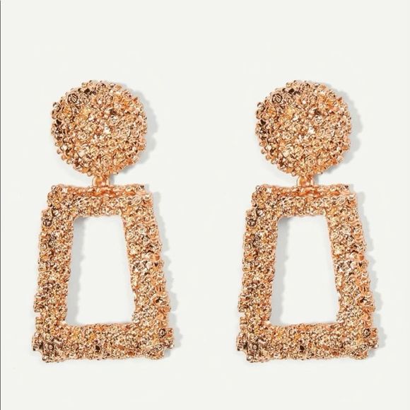 Champagne Sparkling Earrings-Brand New from Glamorous Accessories Boutiq… - Picture 1 of 2
